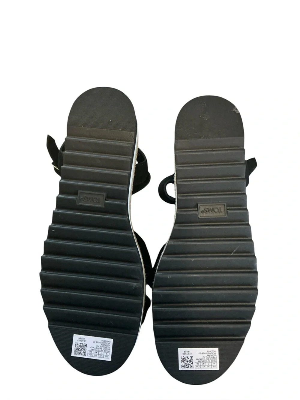 NWT TOMS Black Suede Platform Espadrille Sandals Size 9